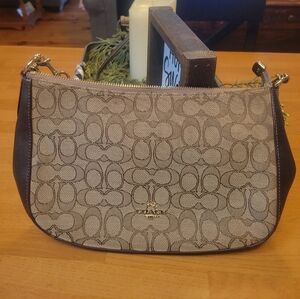 Coach Signature Brown Shoulder Bag